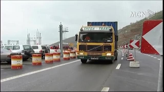 Kërkohet heqja e çmimeve të references (VIDEO)