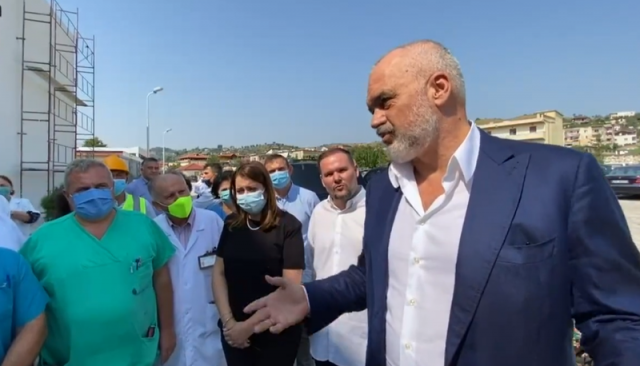    Mjekët paralajmëruan protestë për nesër në QSUT/ Rama i fton për takim në Kryeministri