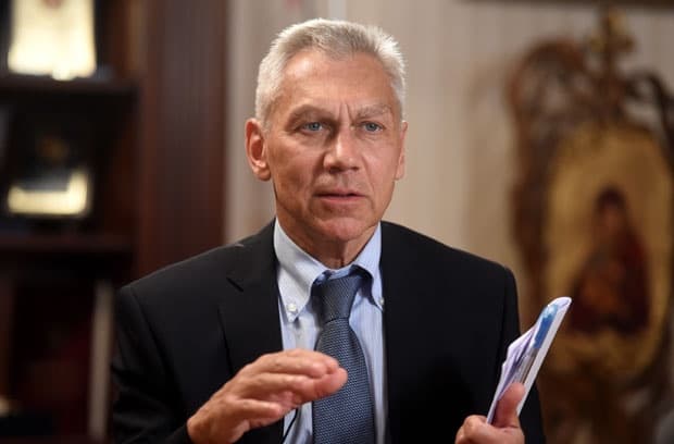 Ambasadori rus: Moska mund të marrë pjesë në dialog me Kosovën nëse Beogradi e fton atë