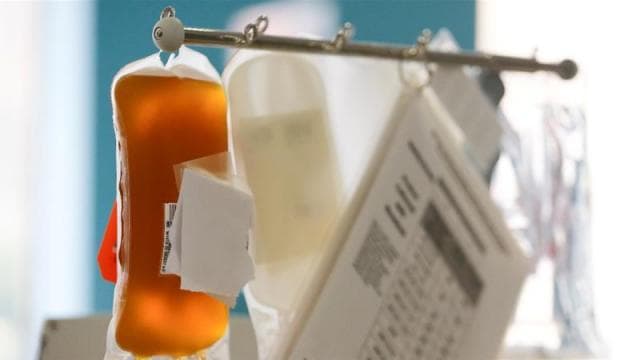 SHBA miraton plazmën për Covid-19, rritet menjëherë çmimi i naftës