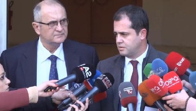 Pas Hajdarit, edhe opozita e bashkuar kërkon mbledhjen e Këshillit Politik