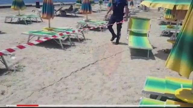 Vendosnin shezlongë pa leje/ Në hetim katër pronarë lokalesh në Pogradec