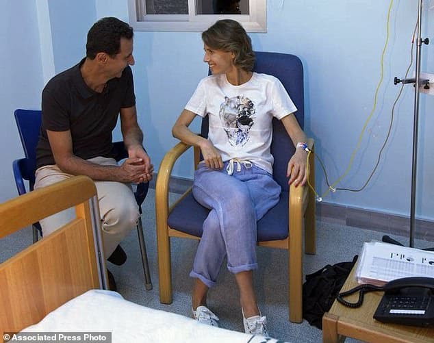 Zonja e Parë e Sirisë diagnostikohet me kancer në gji