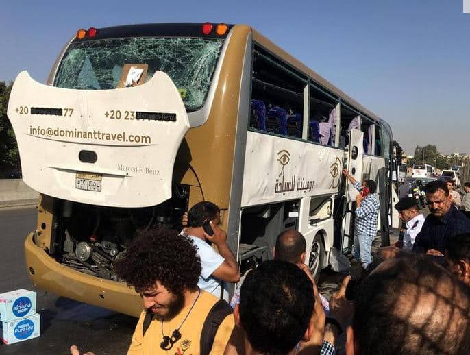 Egjipt/ Eksploziv një autobusi turistësh, 16 të plagosur