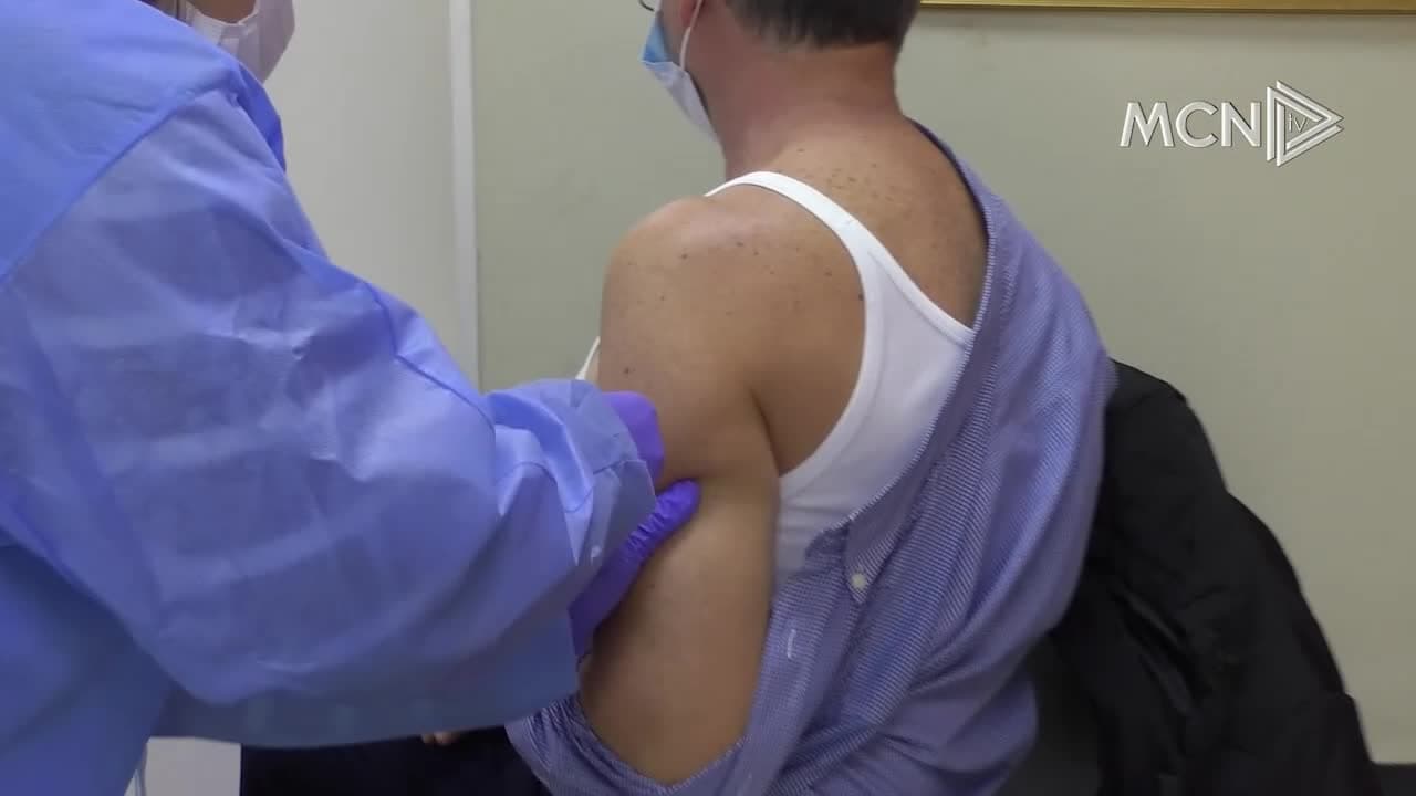Mësuesit në dilemë për vaksinimin (VIDEO) 