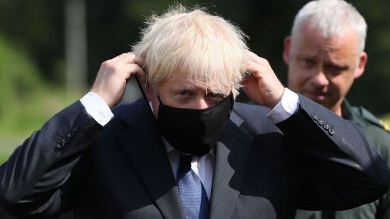 Studimi që akuzon Boris Johnson për 27,000 vdekje nga Covid në Mbretërinë e Bashkuar