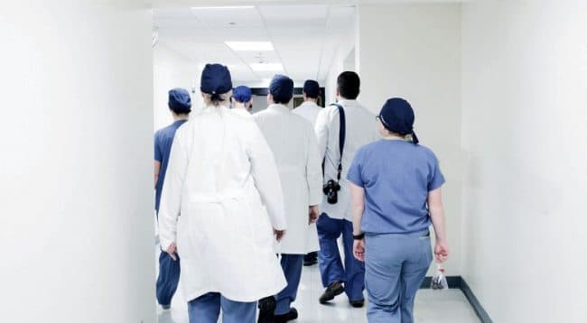 Kosova do të dërgojë rreth 60 mjekë në Shqipëri për vaksinim