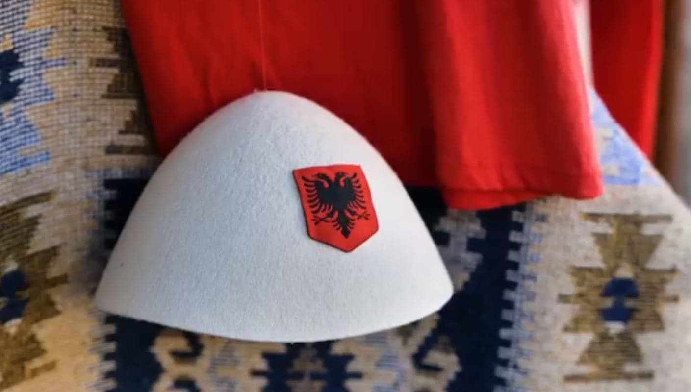Video/ “Dje dhe sot”, Rama ndan ndryshimet që janë bërë në Gjirokastër