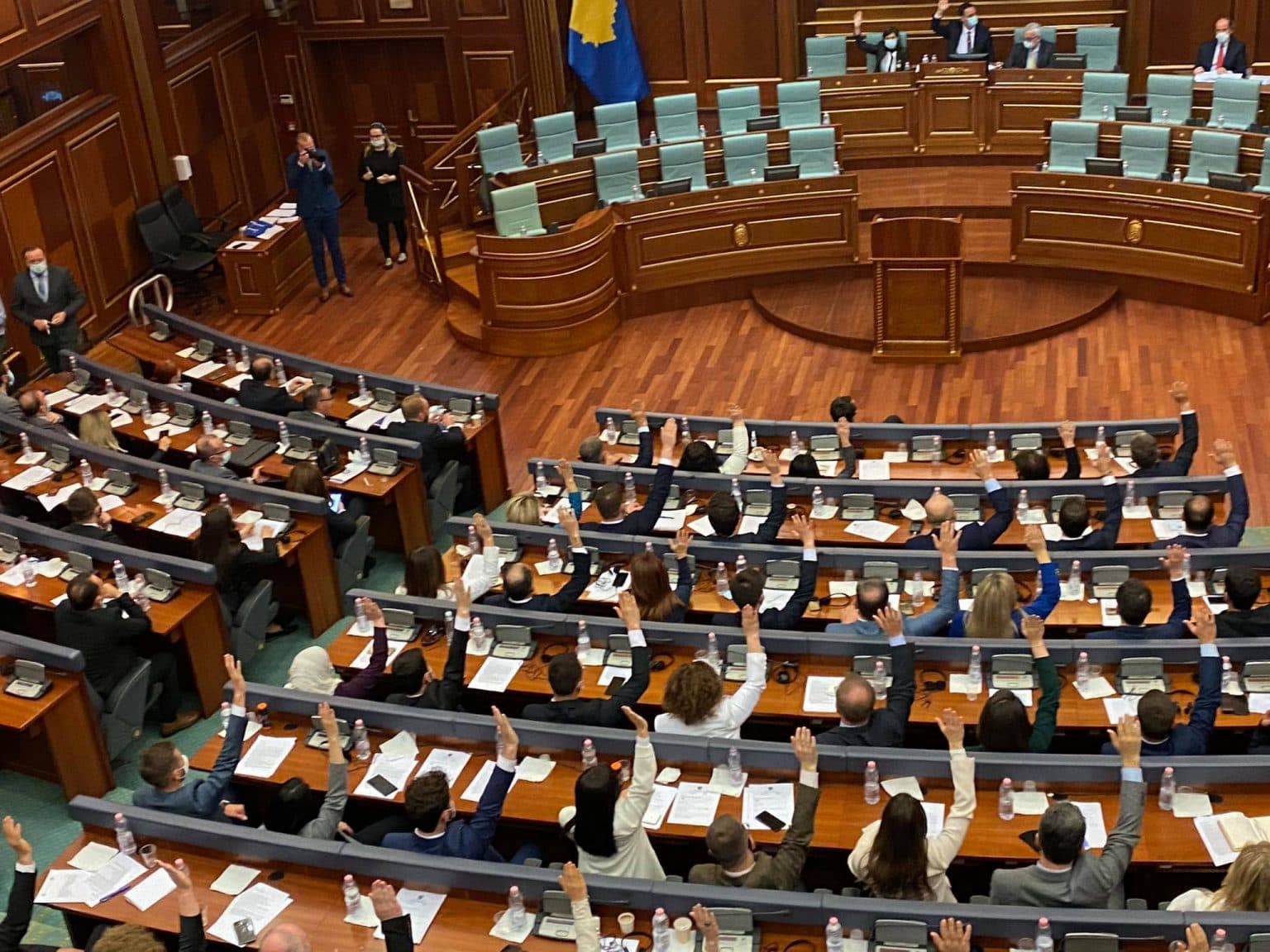 Votohet Qeveria e re/ Kurti: Nga sot jam kryeministër për të gjithë qytetarët e Kosovës