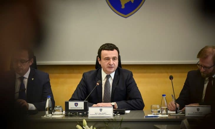 Kurti mbledh për herë të parë kabinetin e ri qeveritar, paralajmëron vendime (VIDEO)