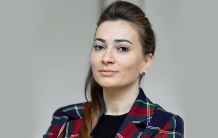 Kandidatja e LSI konfliktohet me një qyetar në Durrës
