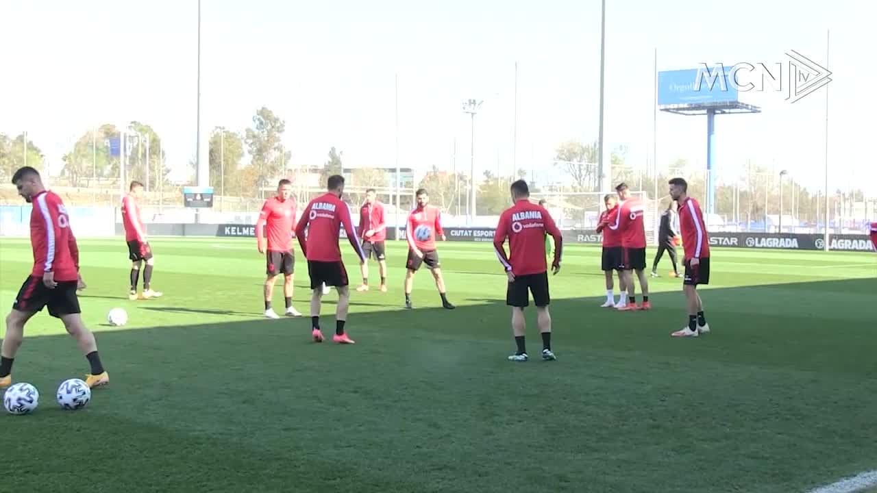 Kombëtarja vijon përgatitjet (VIDEO)