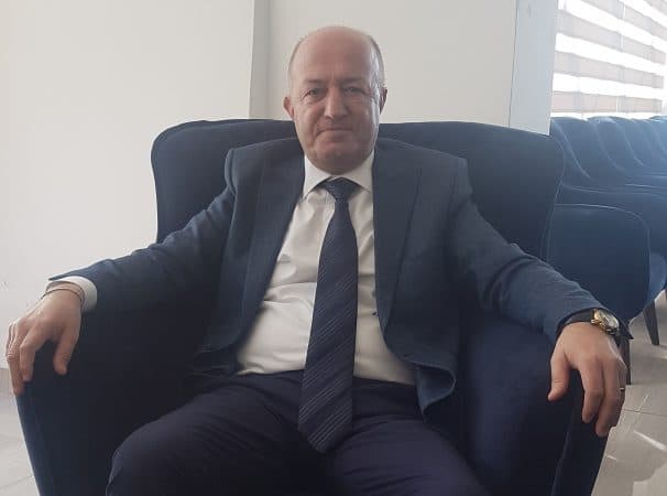 Akuzohet për korrupsion, bie në pranga ish-zyrtari i Komunës së Shëngjinit