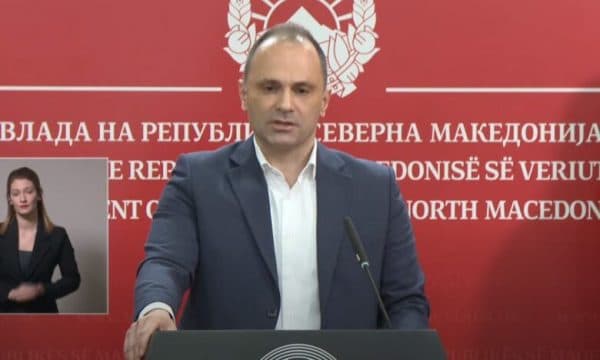 Maqedonia e Veriut merr 24.000 doza të vaksinës AstraZeneca-s