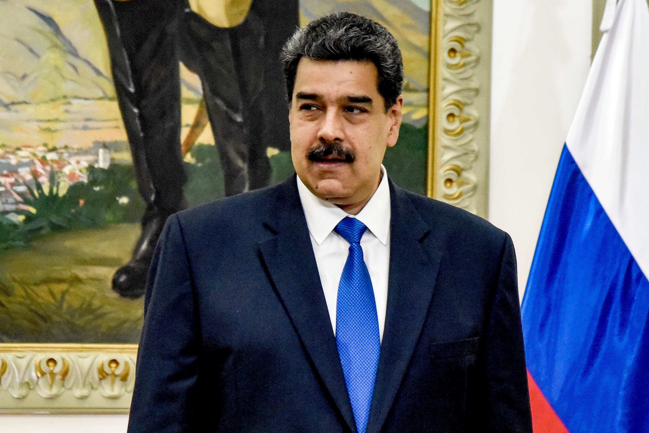 Maduro: Na jepni vaksinën, t’ju japim naftë