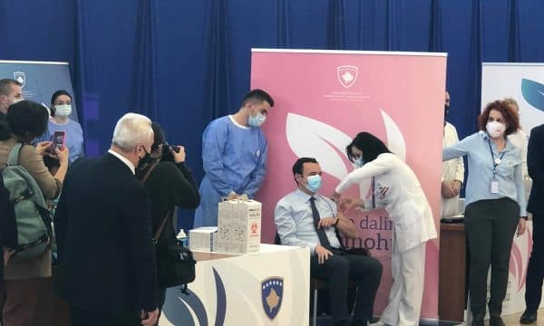 Nis sot zyrtarisht vaksinimi në Kosovë, kategoritë që i nënshtrohen këtij procesi