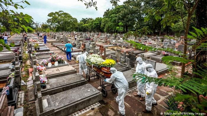 Vendi i dytë më i goditur nga pandemia, Brazili kalon shifrën e 330 mijë viktimave