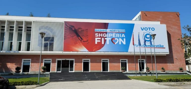    PD-shqiptarëve: Rama po troket në derën tuaj pas dështimit, mos lejoni të futet brenda