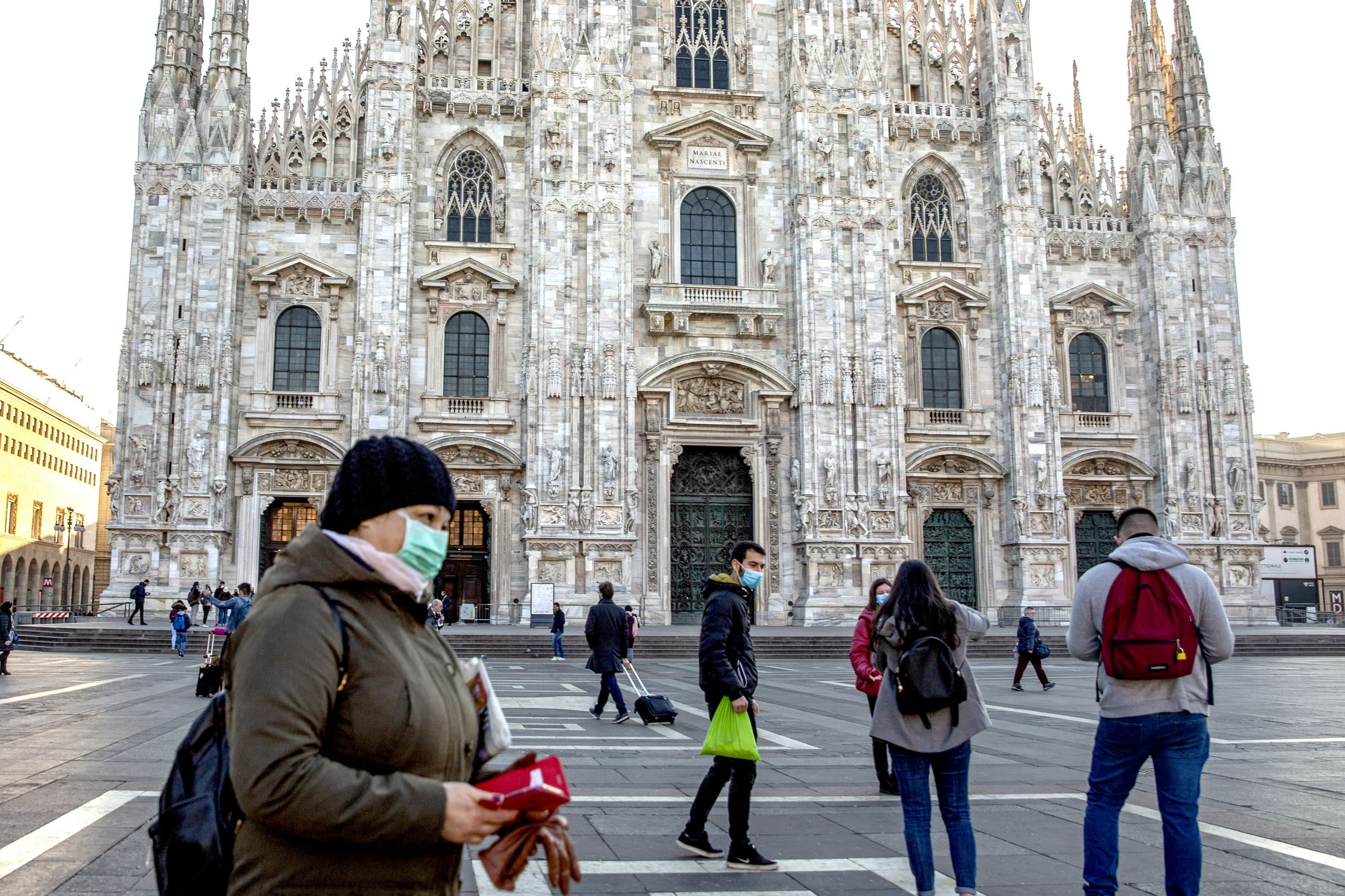 I jep fund izolimit tre ditor, Italia rikthehen zonat e kuqe dhe portokalli