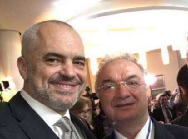 Haliti thirrje Ramës: Hap disa qendra vaksinimi për qytetarët e Kosovës