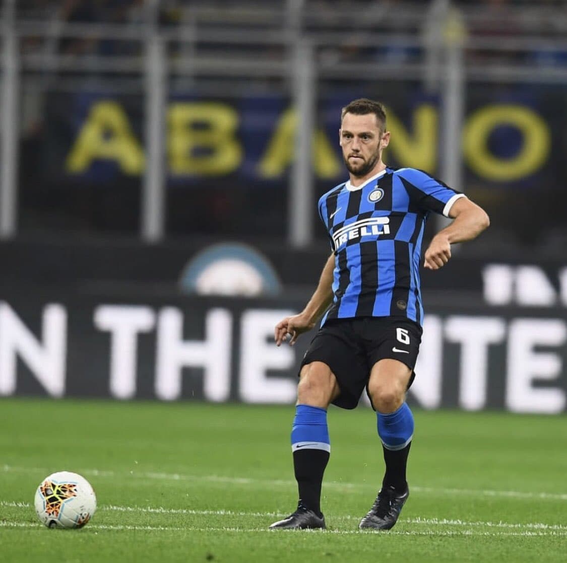 Liverpool synon Stefan De Vrij 