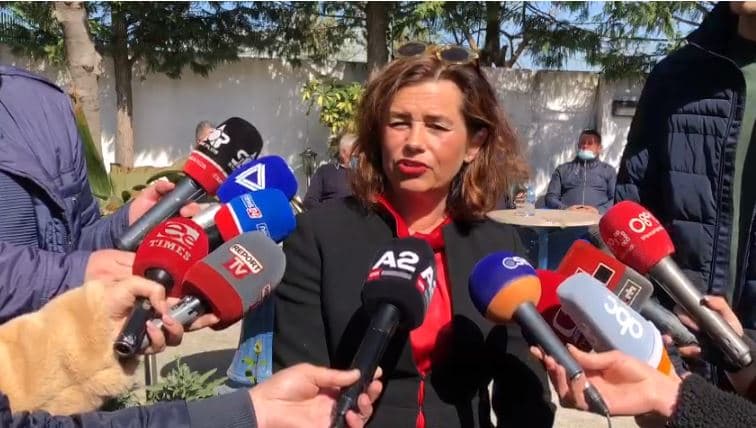 Zgjedhjet, ambasadorja suedeze: Shqetësues fenomeni i shit-blerjes së votës (VIDEO)