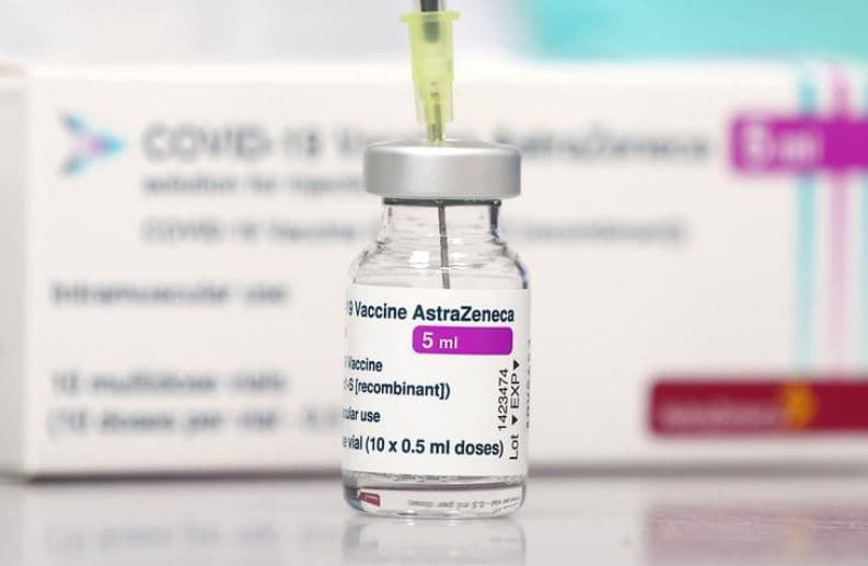 Fauci: Vaksina AstraZeneca me efikasitet të mirë, çështjet e sigurisë mund të kapërcehen