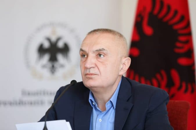 Meta kthen në Kuvend, ligjin për sigurimin e detyrueshëm në sektorin e transportit