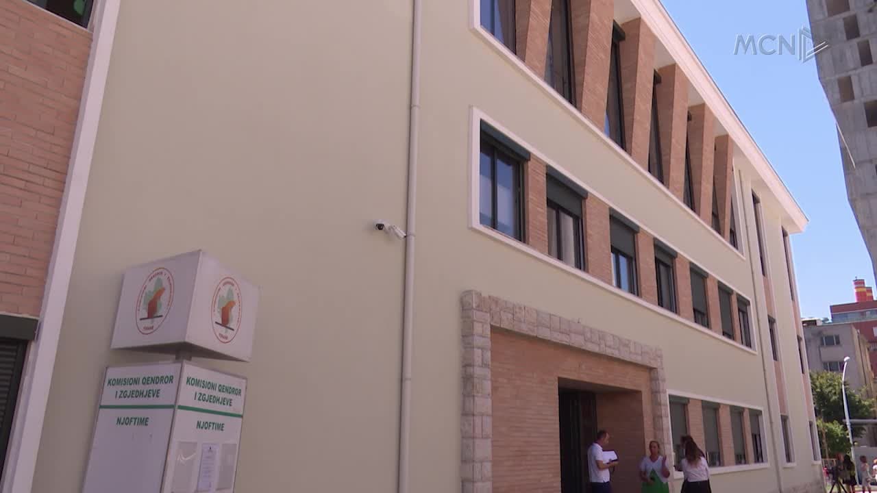 “Ministrat t’i kthejnë rrogën shtetit” (VIDEO)