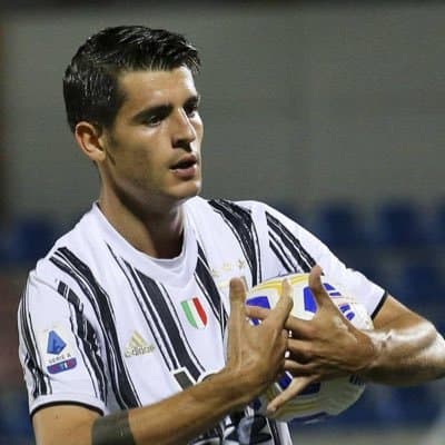 Juventusi këmbngul për Moratan