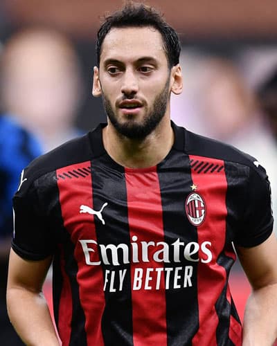 Parisi në luftë për Calhanoglu 