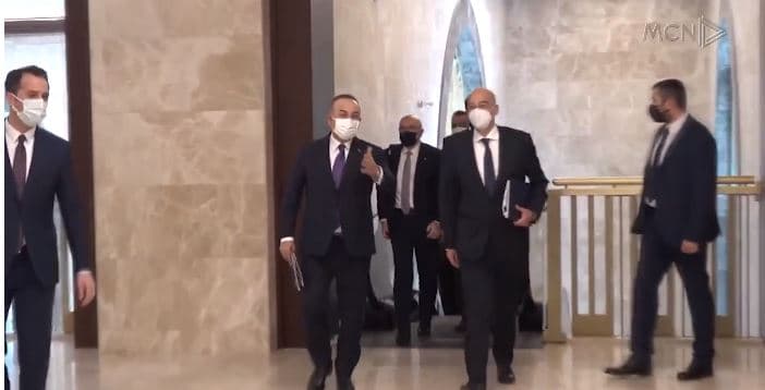 Dendias fton homologun turk në Athinë (VIDEO)
