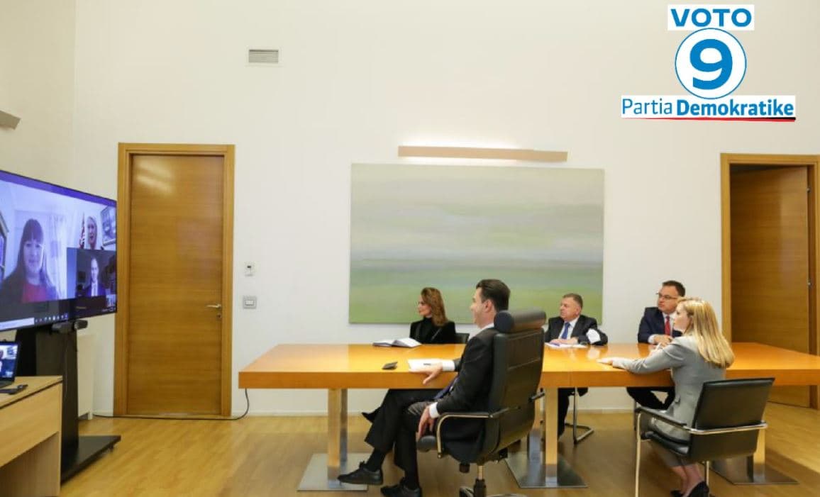   Basha takim online me drejtues të Partisë Konservatore britanike/ Milling: Të presim si kryeministër në Londër
