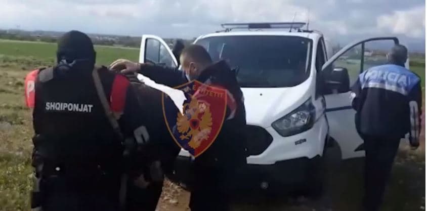 Kanabis e armë, goditet banda kriminale në Shkodër, 4 të arrestuar