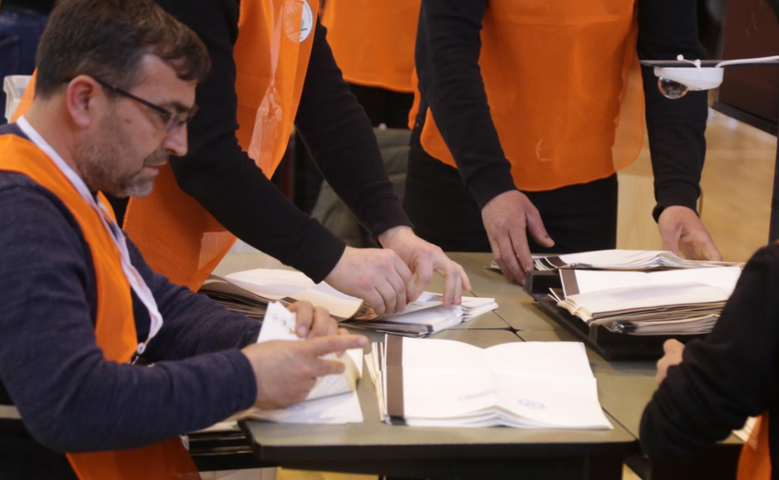 Mbyllet numërimi në Pogradec, më shumë vota të pavlefshme sesa për LSI-në