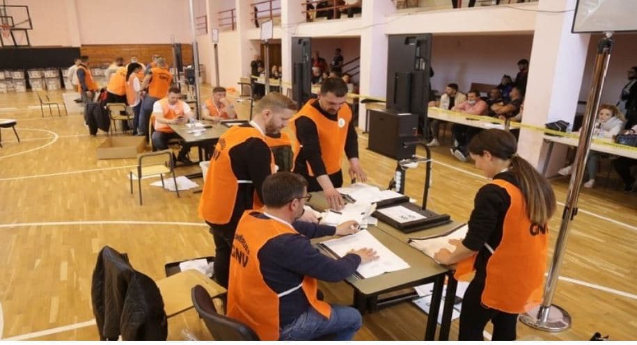 Vijon numërimi për kandidatët, Taulant Balla kryeson listën, Basha më i votuar se Rama