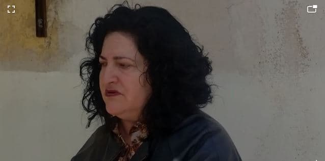 Vlorë, pronarja e argjendarisë së grabitur: Ishte me çifte në dorë