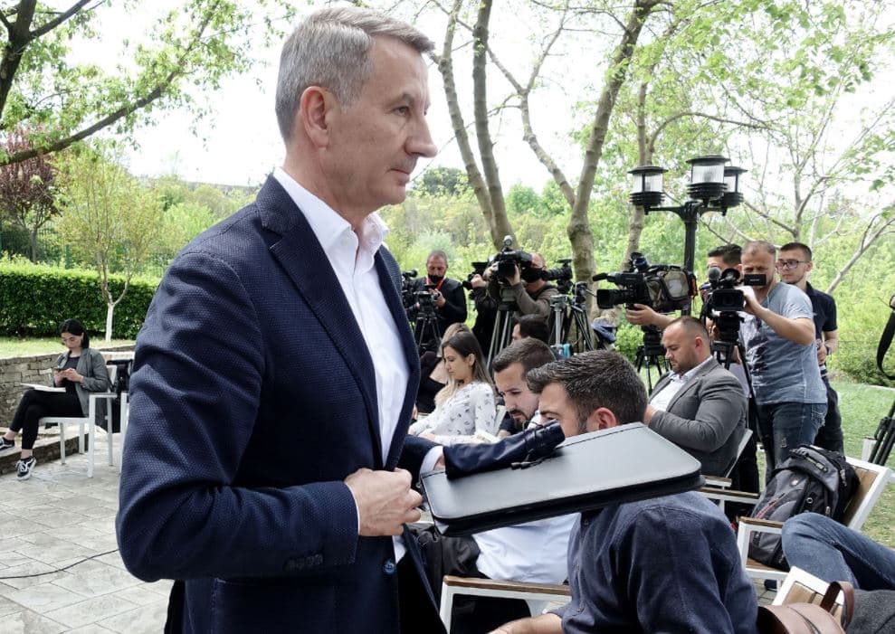     Kadilli shpall kandidaturën për kreun e PD-së: Basha të dorëhiqet