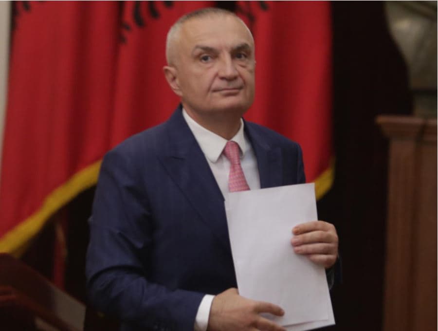    Partia Socialiste nis procedurën për shkarkimin e Presidentit Meta