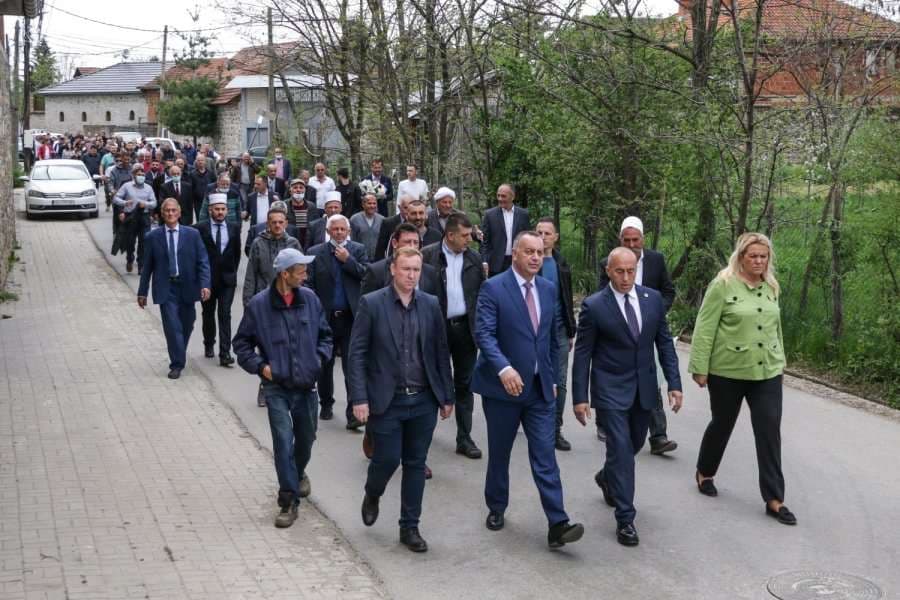 Haradinaj: Ose drejt NATO-s ose bashkim me Shqipërinë