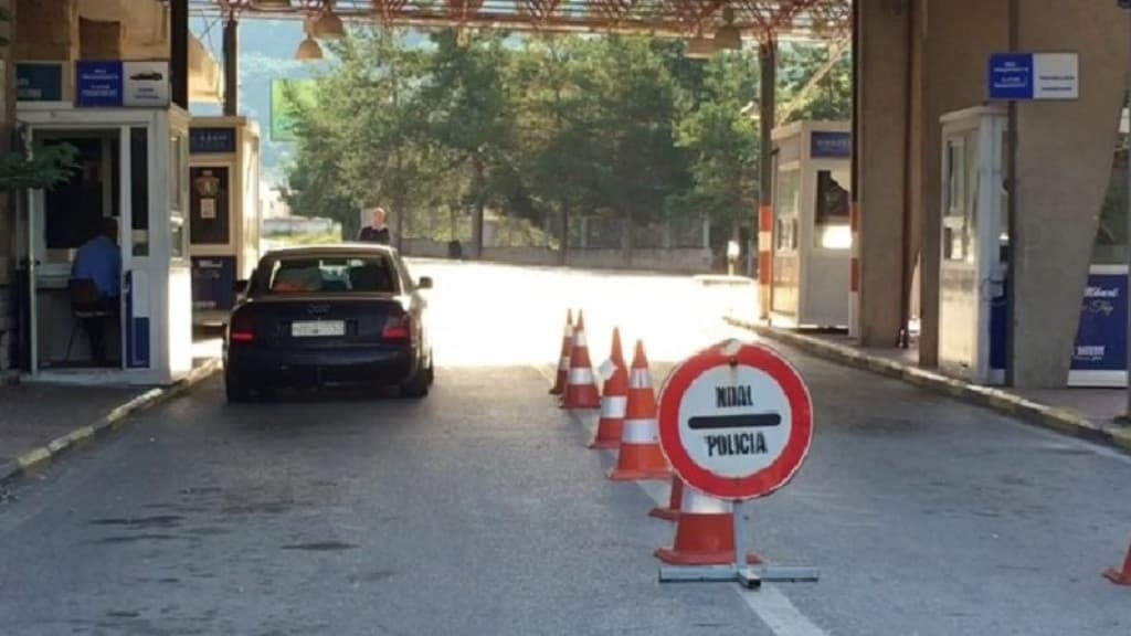 Greqia karantinë për shqiptarët që udhëtojnë drejt saj