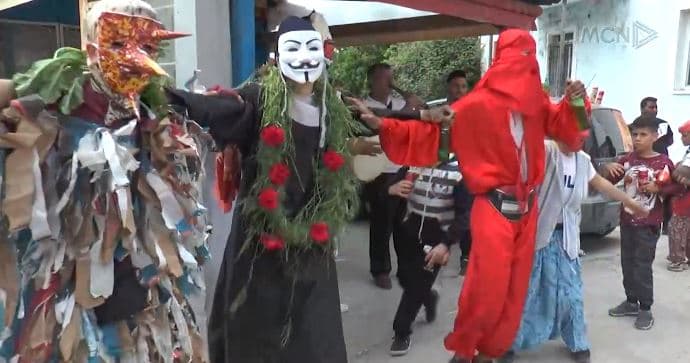  Karnavalet “ndezin” Nartën (VIDEO)