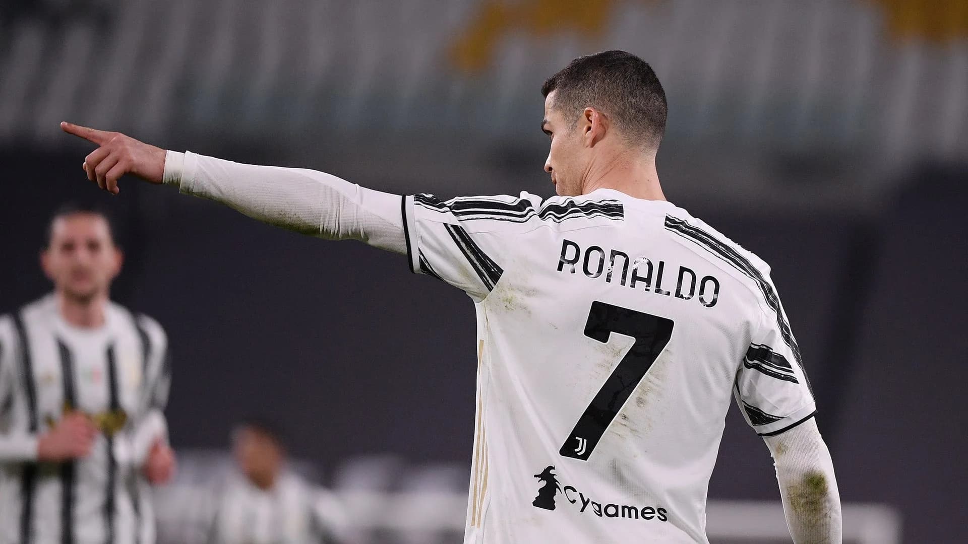 Cristiano Ronaldo mendon rikthimin tek Sportingu