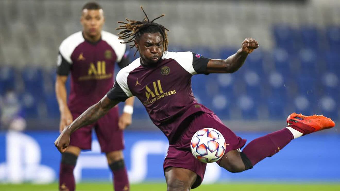 Parisi mendon blerjen e Moise Kean