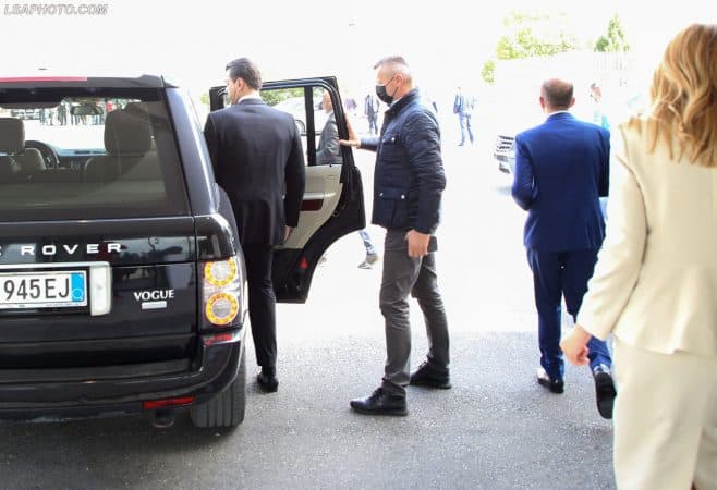 Rama u takua me Bashën në Rinas? PD: Gënjeshtër për të mbuluar vjedhjen e votave
