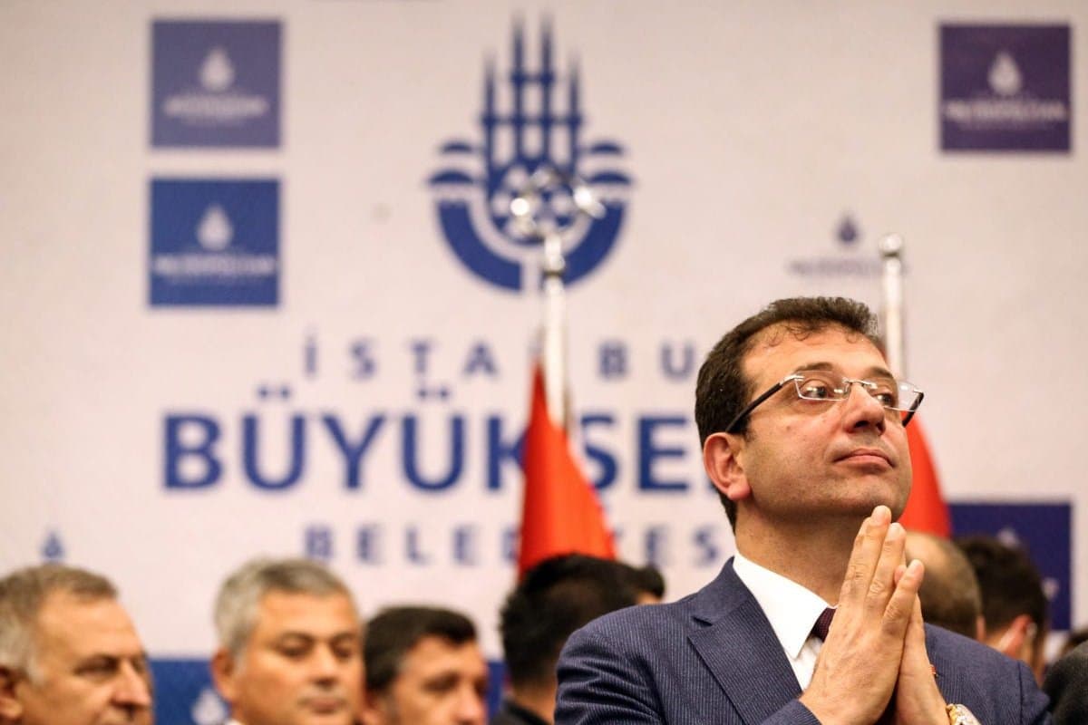 Kryebashkiaku i Stambollit nën hetim