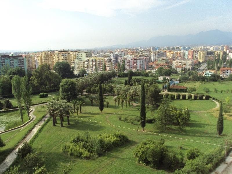 Gjykata Administrative jep vendimin: Kopshti Botanik i mbetet Universitetit (VIDEO)
