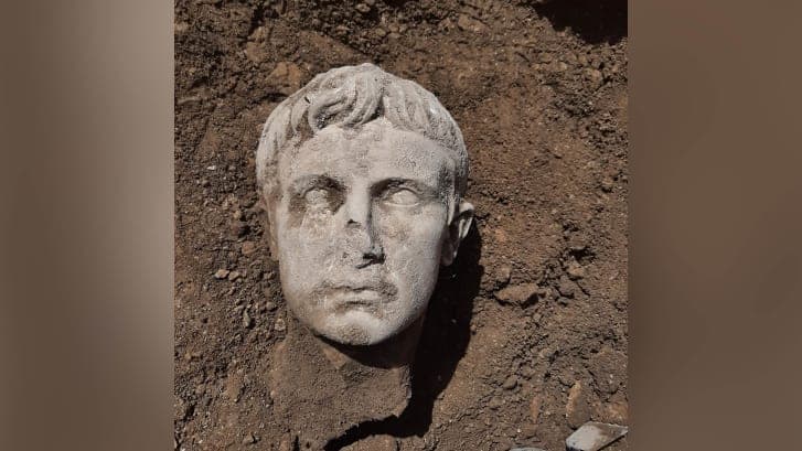 Zbulohet koka prej mermeri 2000 vjeçare e perandorit Augustus