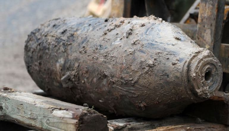 Zbulohen bomba të Luftës së Dytë Botërore në aeroportin e Dyseldorfit 
