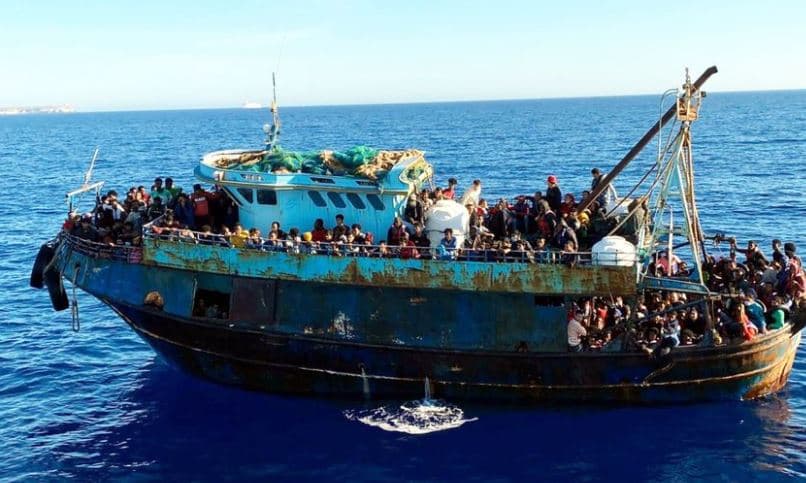 Më shumë se 2000 refugjatë brenda 24 orëve në brigjet e Italisë  